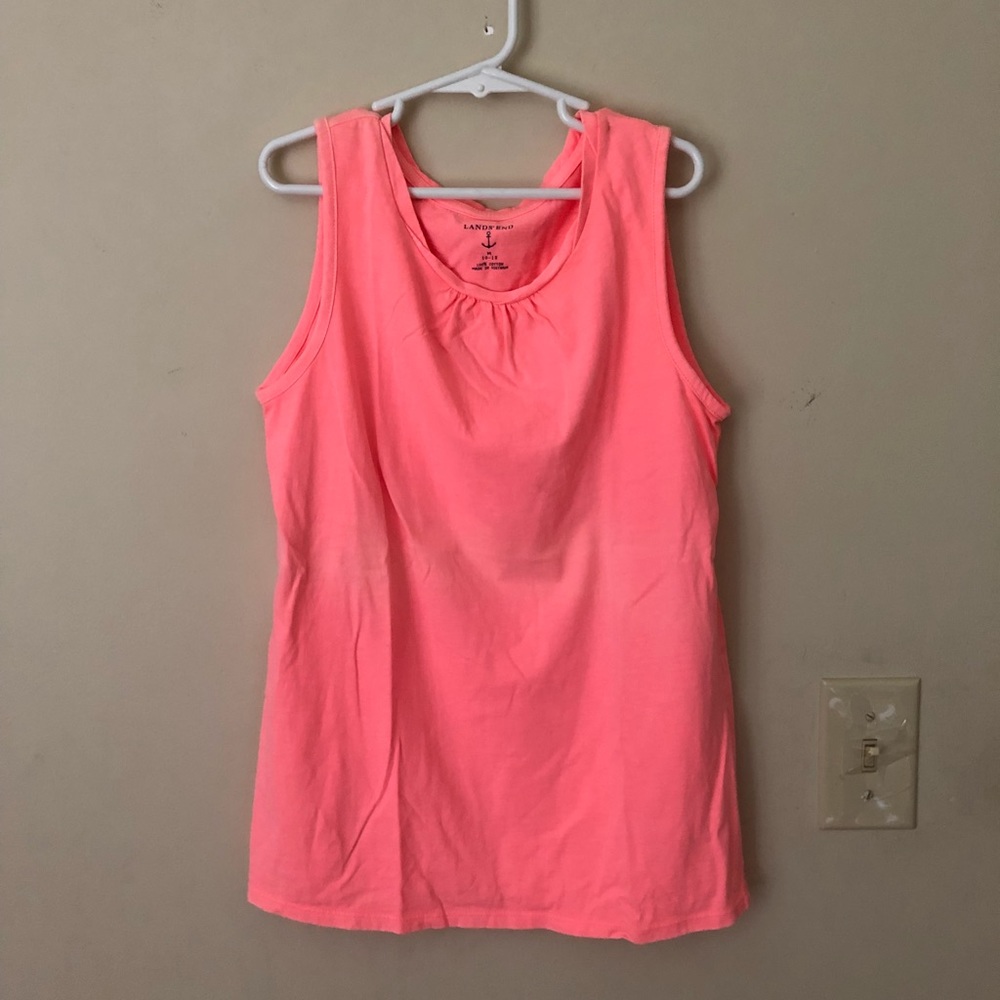 Coral Lands’ End tank